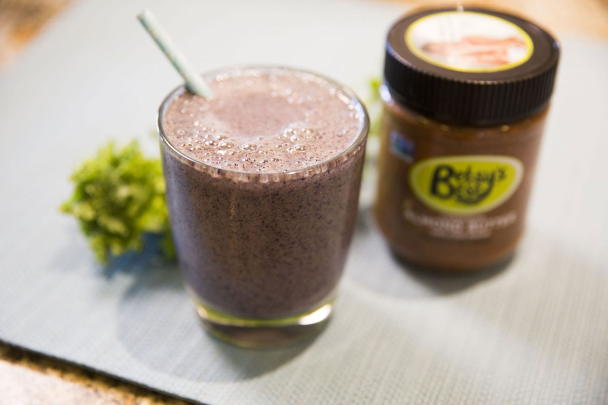 Blueberry Cobbler Smoothie