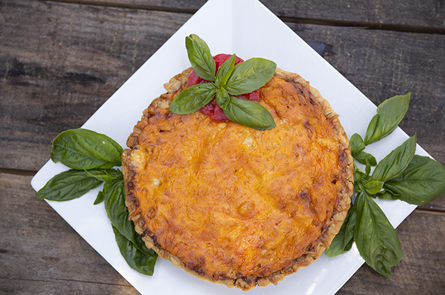 Abby J&rsquo;s Tomato Pie