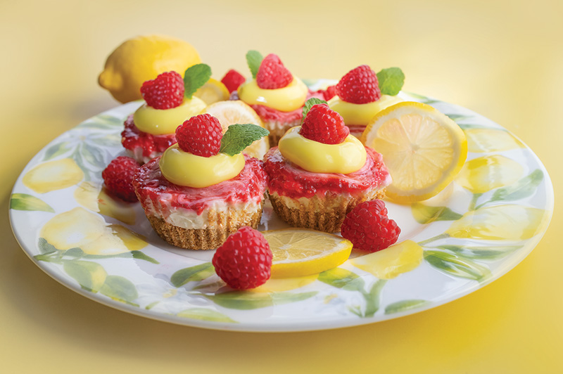 No-Bake Mini Raspberry Lemon Cheesecakes
